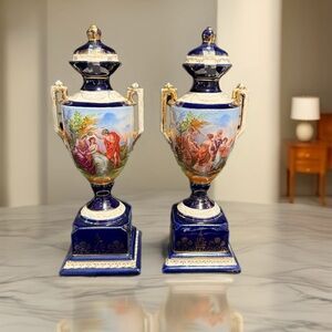 Vintage Decorated Urns Made in Czechoslovakia Blue/White and Gold
